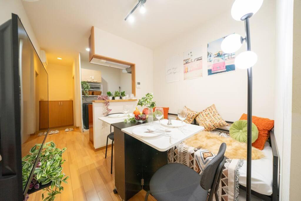 Seibu Shinjuku Station 2 Min Walk Shin-okubo Station 6 Min Walk,11 House In Tokyo, 4 People Isj35 Apartamento