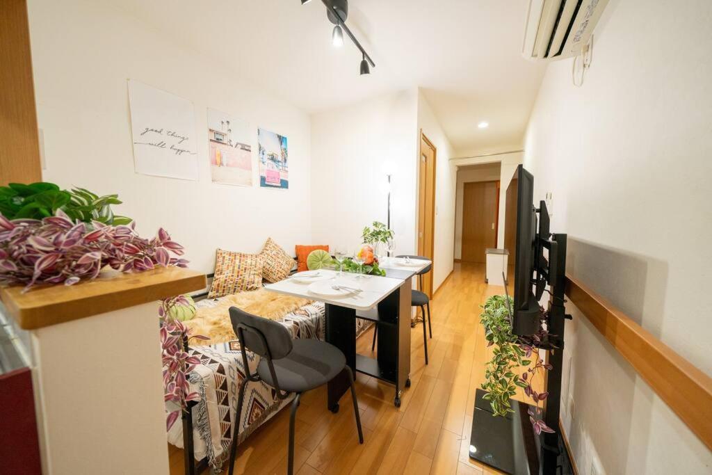 Seibu Shinjuku Station 2 Min Walk Shin-okubo Station 6 Min Walk,11 House In Tokyo, 4 People Isj35 Apartamento *
