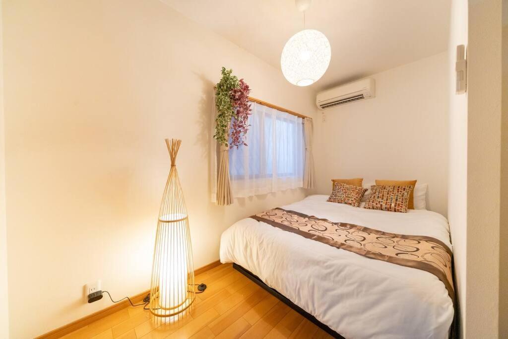 Seibu Shinjuku Station 2 Min Walk Shin-okubo Station 6 Min Walk,11 House In Tokyo, 4 People Isj35 Präfektur Tokio